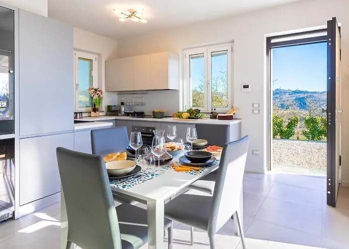 Tramonto Albese 4, Emma * Montelupo Albese