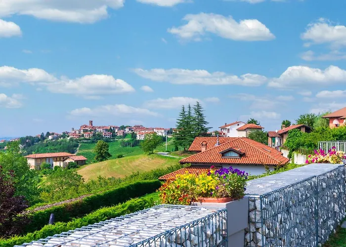 Tramonto Albese 4, Emma *